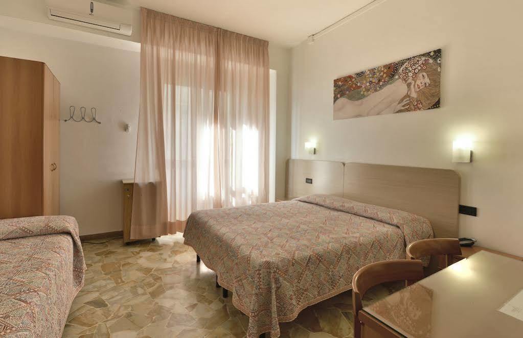 Hotel Careggi Florence Exterior photo
